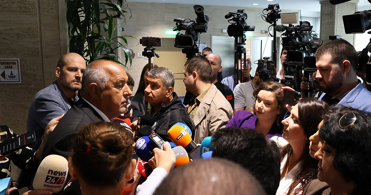 Не“. Така отговори първоначално Бойко Борисов след въпрос на Клуб