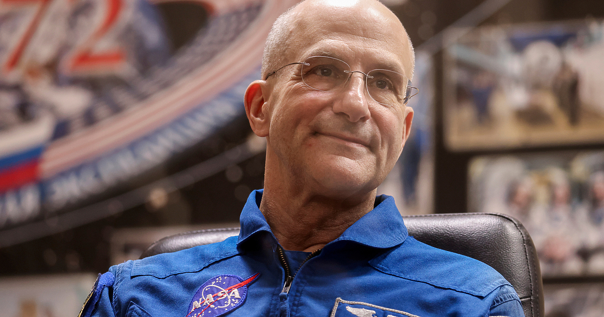 Доналд Петит може вече да е пенсионер - тази година навърши