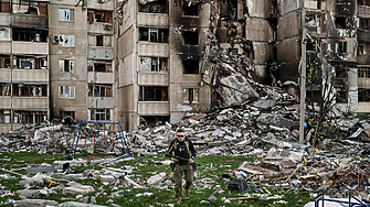 Най малко 30 души включително три деца са ранени при удар на руска