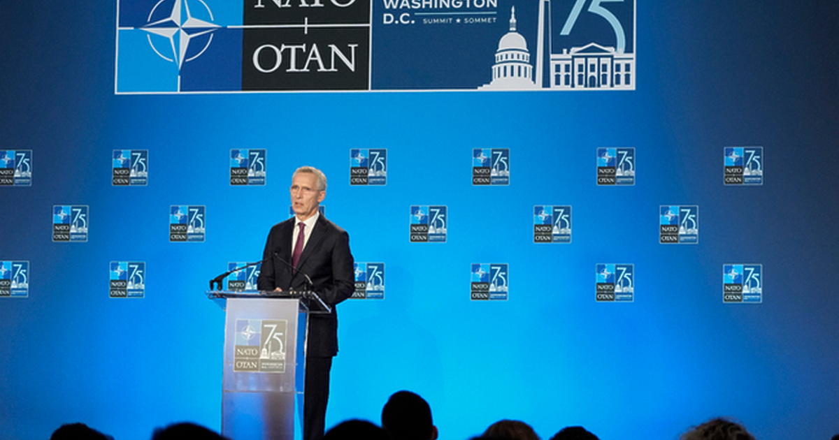 НАТО можеше да направи повече да въоръжи Украйна, за да