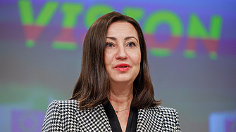 Очаквано сегашната ни еврокомисарка Илиана Иванова се връща в европейската