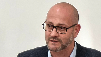 Големият удар върху Продължаваме промяната – Демократична България ПП ДБ не