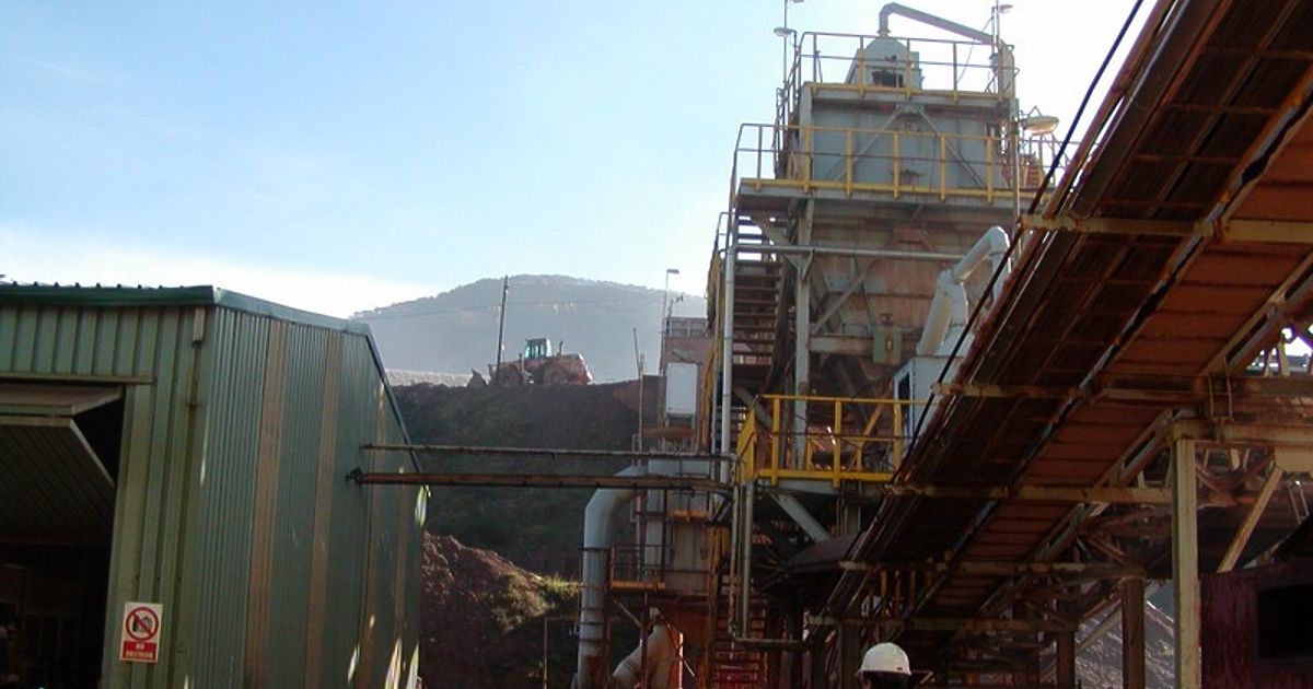 Канадската компания Velocity Minerals, контролираща редица проекти за добив на