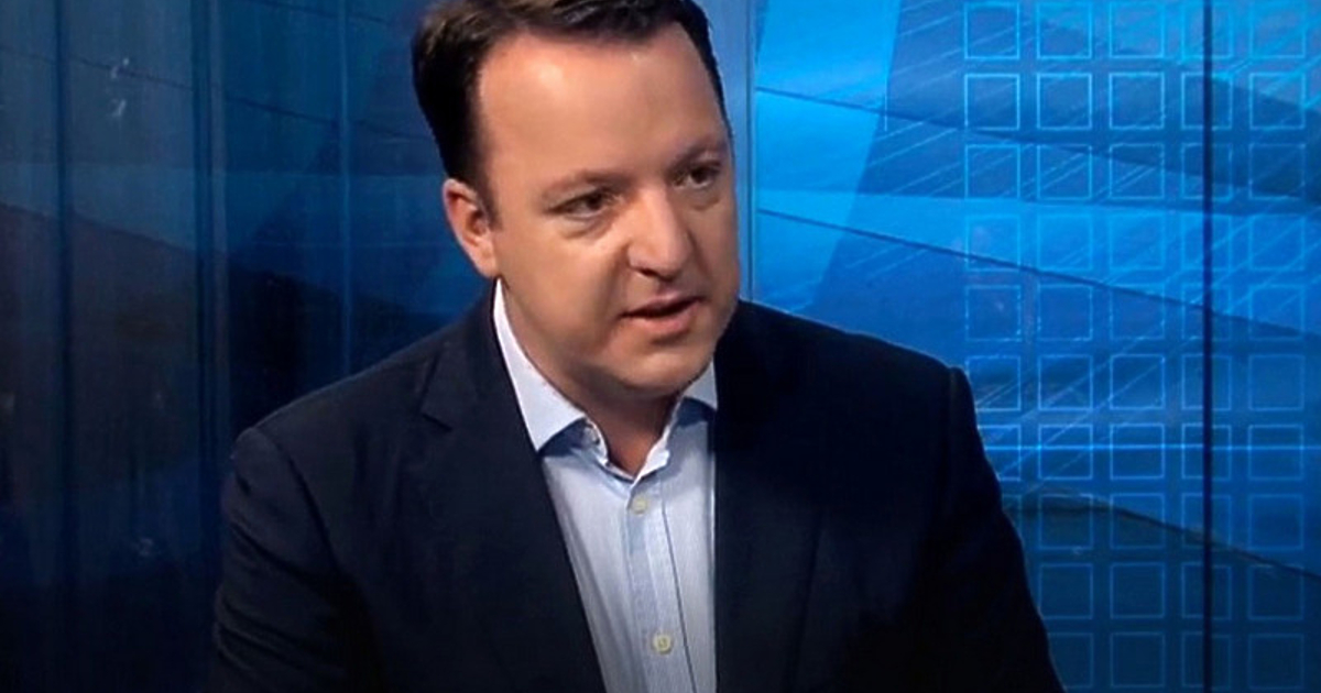 Като пряка намеса във вътрешните работи на Република Северна Македония