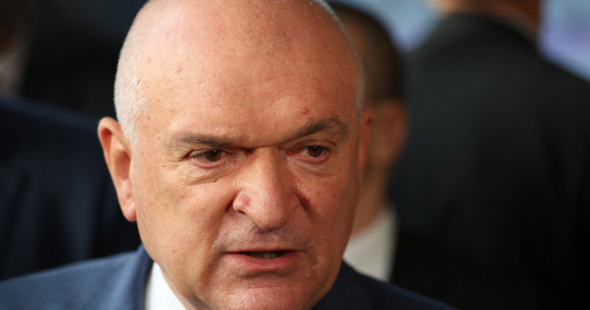 Служебният премиер Димитър Главчев заяви, че се надява да няма