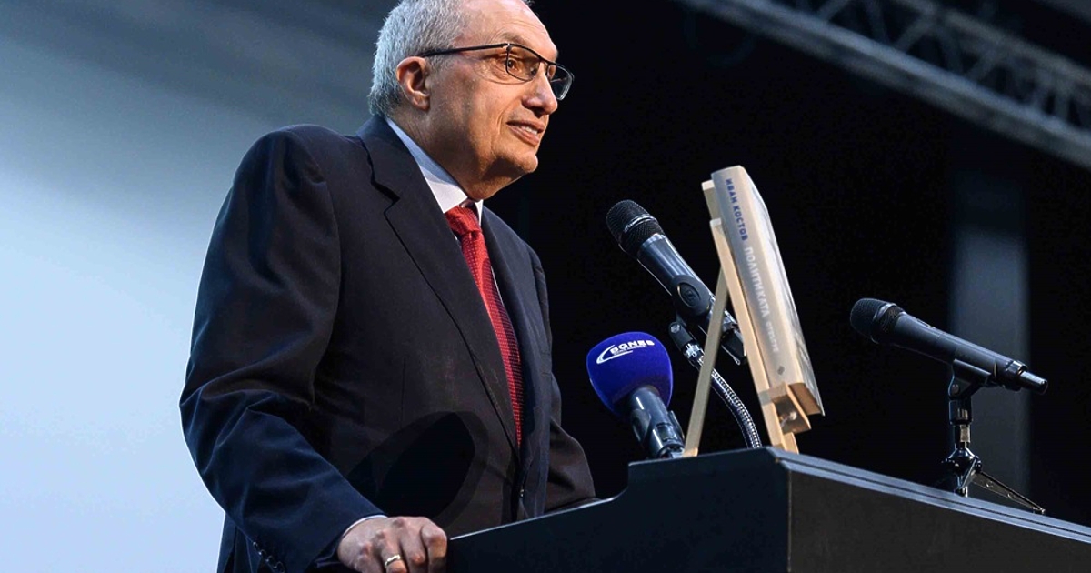 През 2019 г. бившият премиер Иван Костов започна необходим и