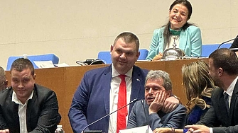 Точно в 00 00 ч сутринта на 27 септември стартира предизборната