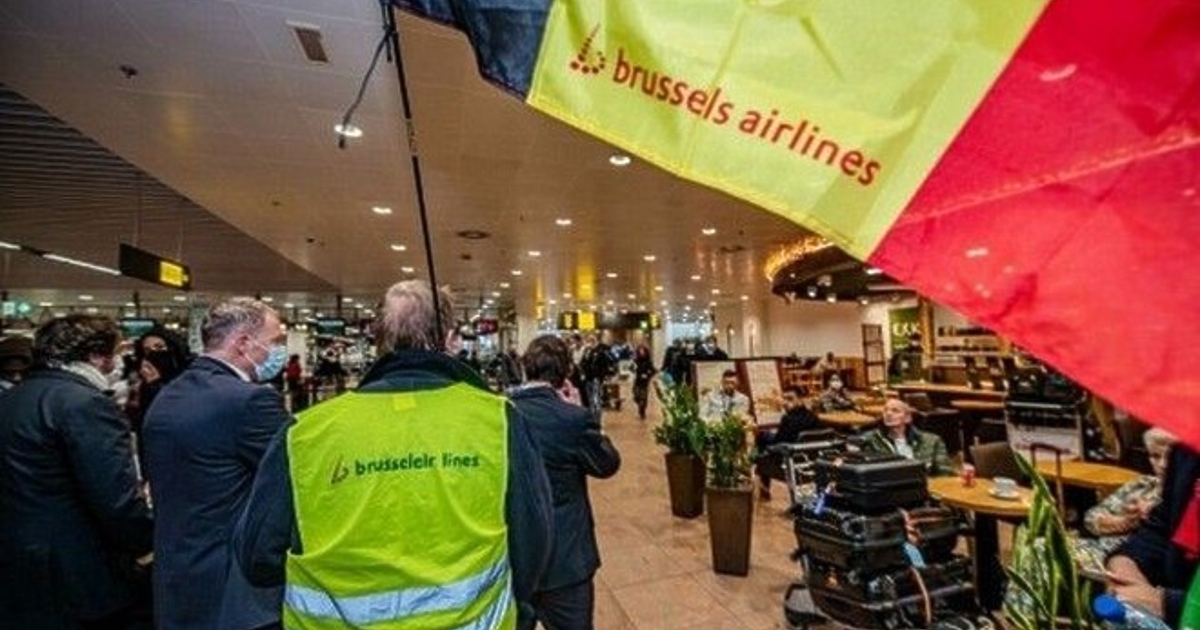 Два вечерни полета – един за и един от София,