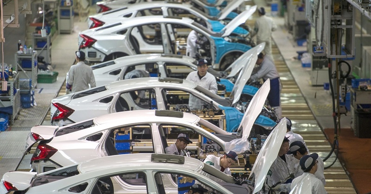 Германската икономика, която се сви през миналата година с 0,3