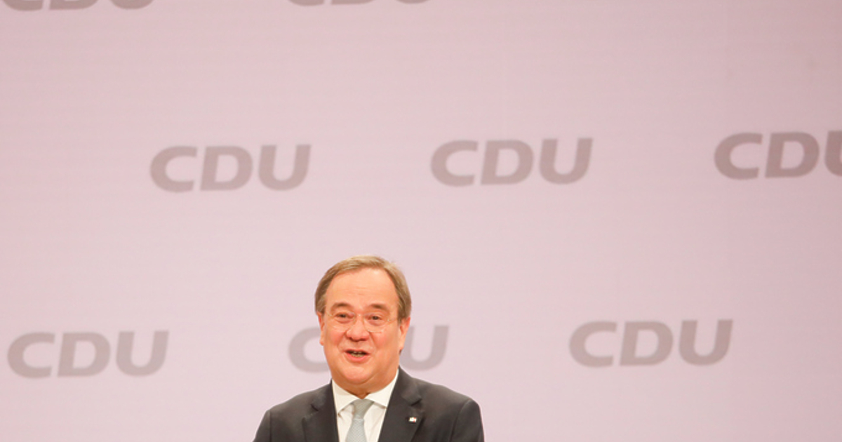 Официално германско-руският Петербургски диалог“ е приключил от години, но високопоставени