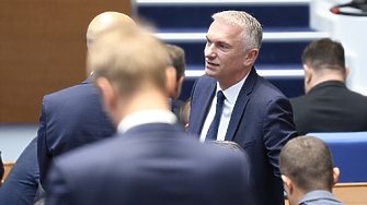 Постановка и пълни глупости Така депутатът от Алианс за права и