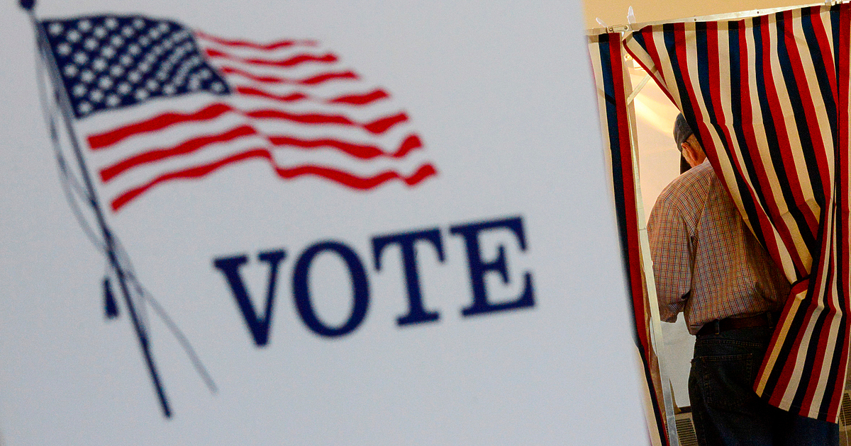 Бившият президент републиканец Доналд Тръмп и вицепрезидентката от Демократическата партия