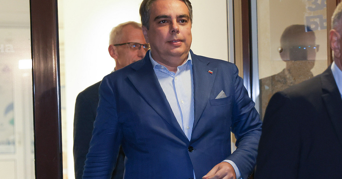 Разследването около Агенция Митници“ отпреди няколко месеца се разпали с