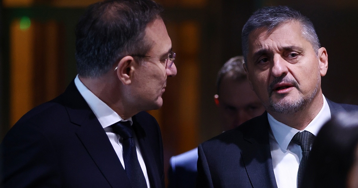 След ГЕРБ, ПП-ДБ и Възраждане“ - БСП също започна преговори