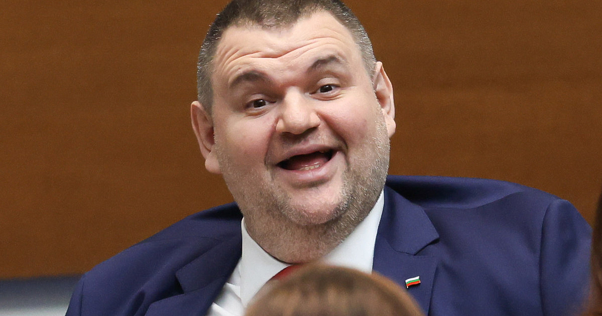 Съдебният казус с изключването на Делян Пеевски от ДПС пак