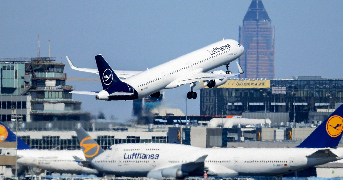 Единадесет души са били ранени днес по време на полет