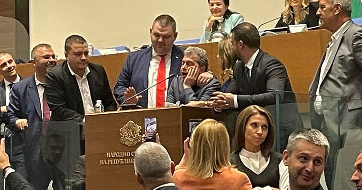 Има такъв народ първа даде заявка за подкрепа за декларацията