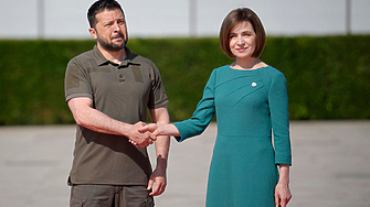 Украинският президент Володимир Зеленски поздрави молдовската си колежка Мая Санду