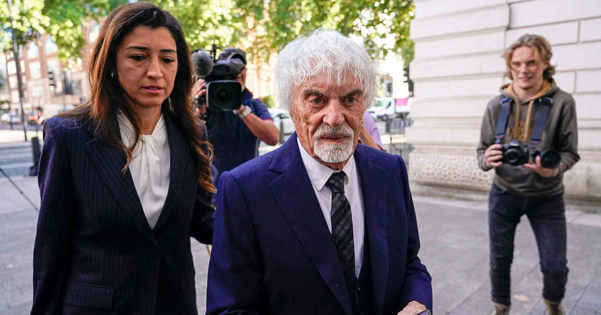 Бившият шеф на Формула 1 Бърни Екълстоун ще продаде колекцията