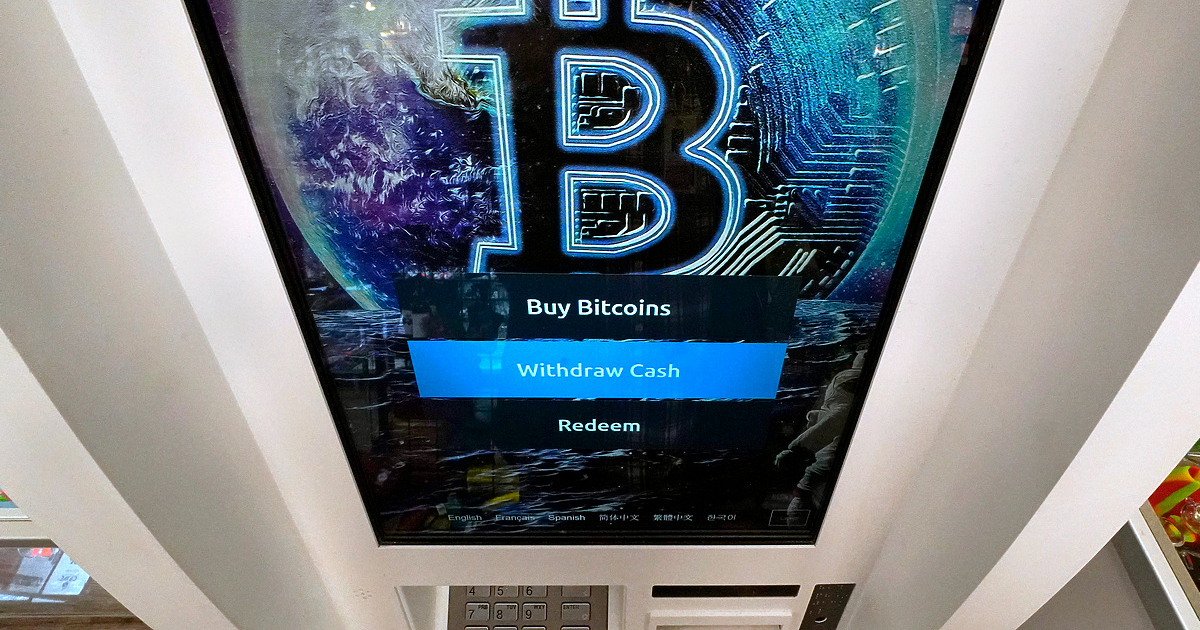 Биткойнът премина днес прага от 100 000 долара за първи път