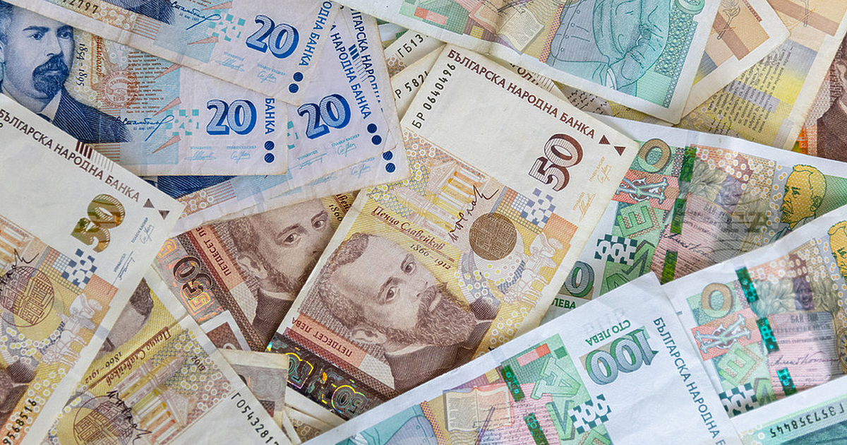 Ако получавате заплата от 1500 лв., дължите 22,4% ДДФЛ (данък