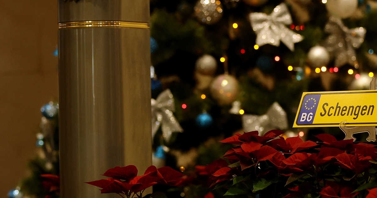 От полунощ България вече и по суша е в Шенгенското
