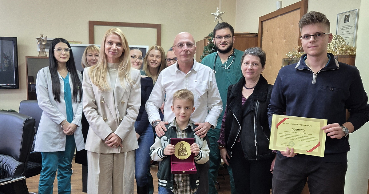 Коледа е време на чудеса, но тази година учениците от