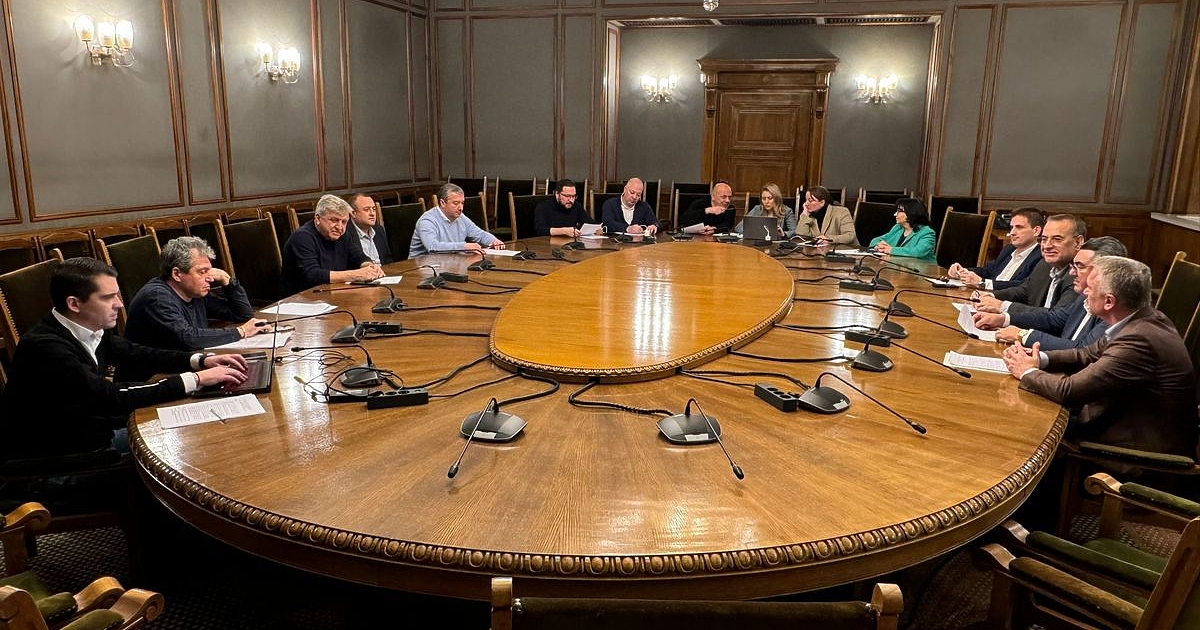 ГЕРБ публикува споразумението за управление с БСП и ИТН, както