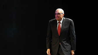 Увеличение на заплатите на полицията с 51 процента  Това е нечувано