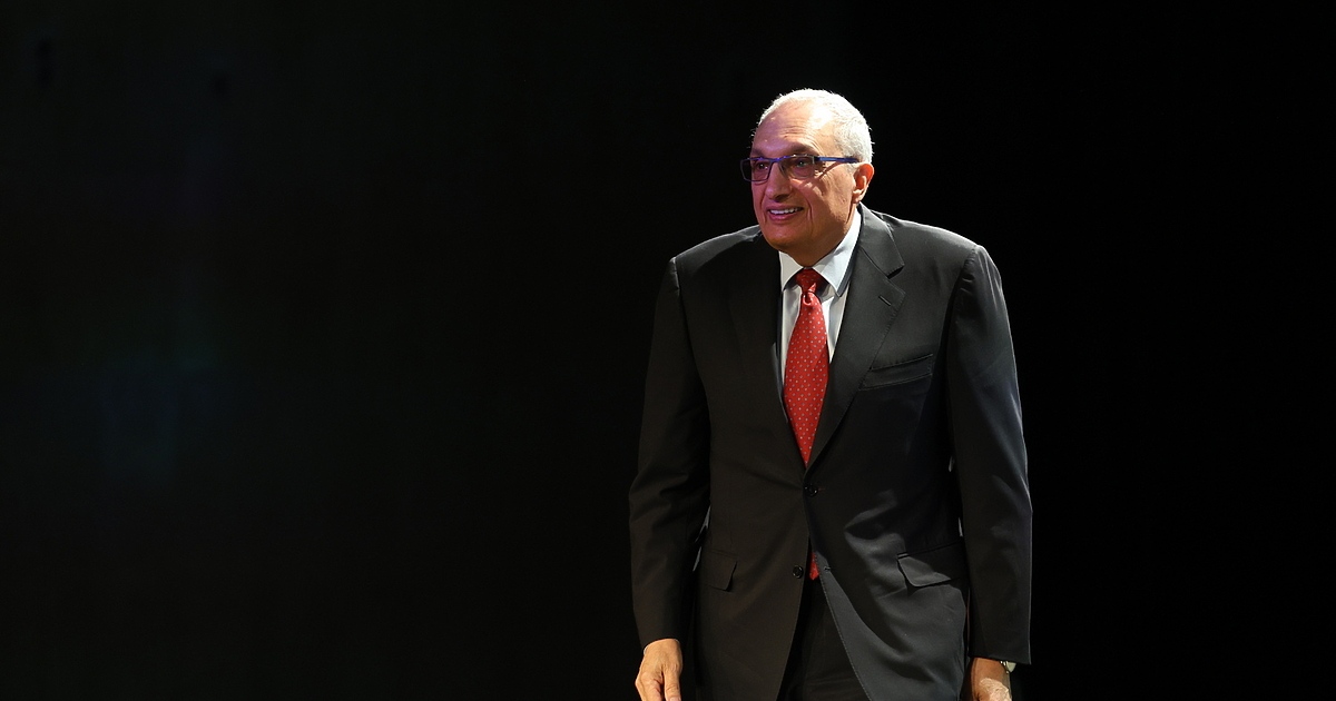 Увеличение на заплатите на полицията с 51 процента! Това е нечувано