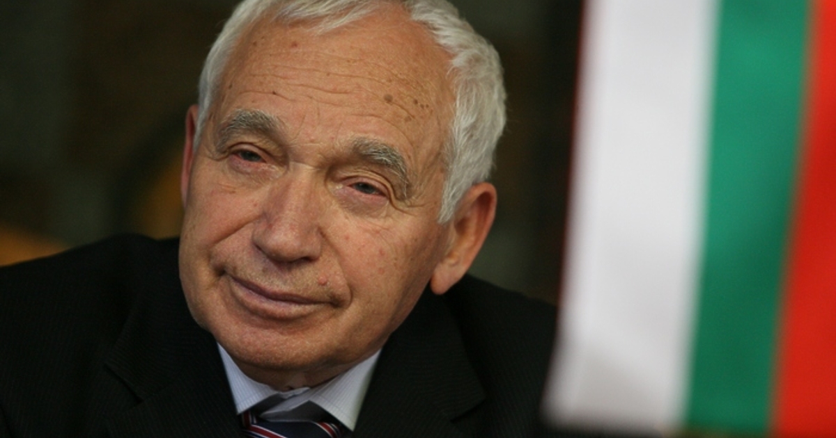 В памет на първия демократично избран президент д-р Желю Желев