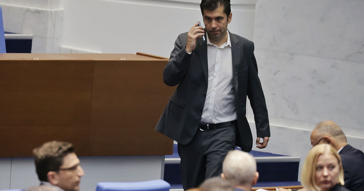 Пеевски, който си мислеше днес (постът е писан снощи -