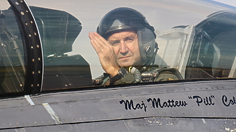 Неуважаеми Румен Радев  Ний военни не сме и вий много хубаво