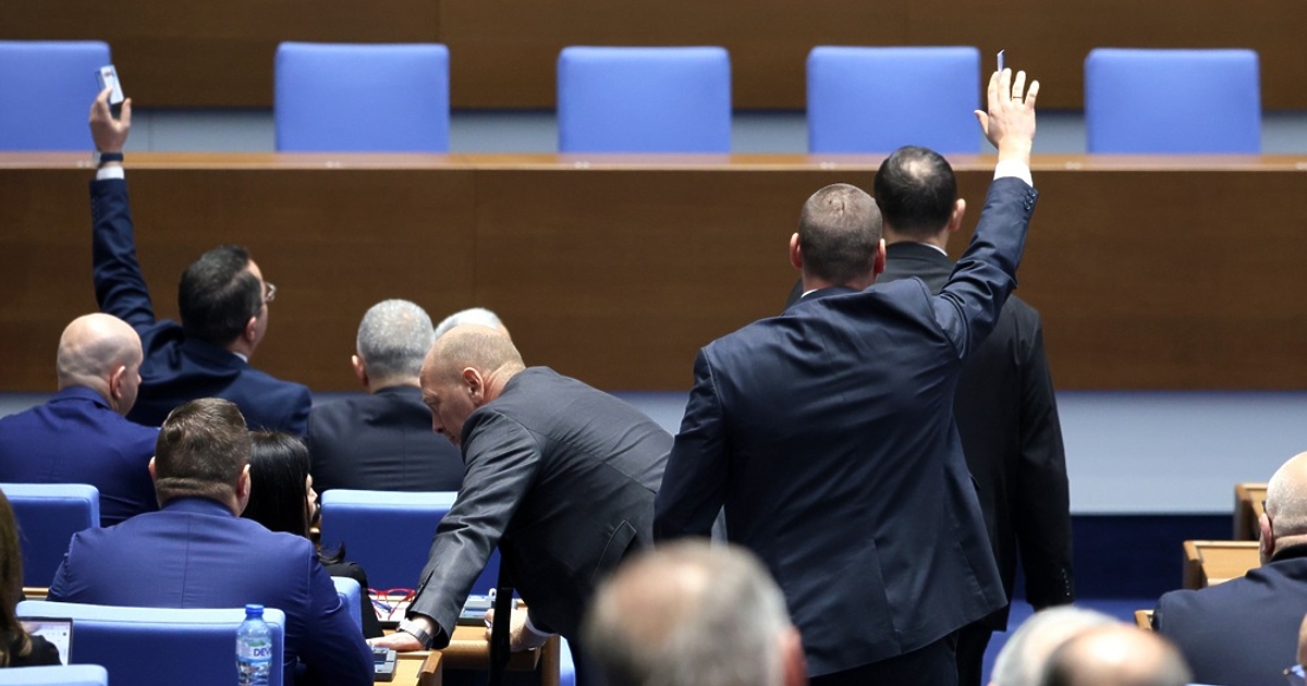 Парламентът отхвърли на първо четене предложените от служебния Министерски съвет
