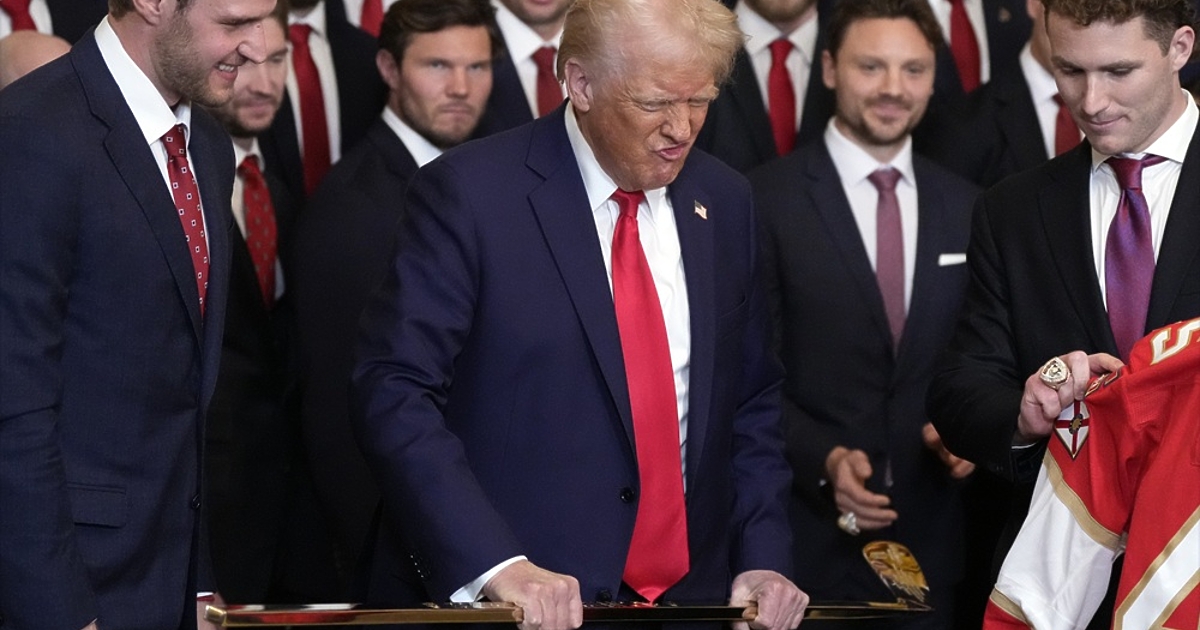 САЩ ще преустановяват налагането на новите мита на Канада за