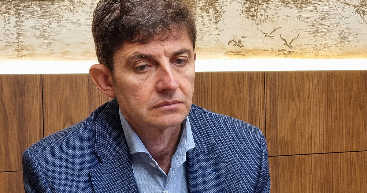 Възможно е корабът Вежен“ да е причинил скъсването на кабела