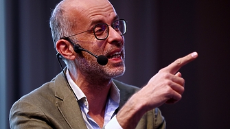 Константин Вълков Мария Черешева Александър Детев а от днес