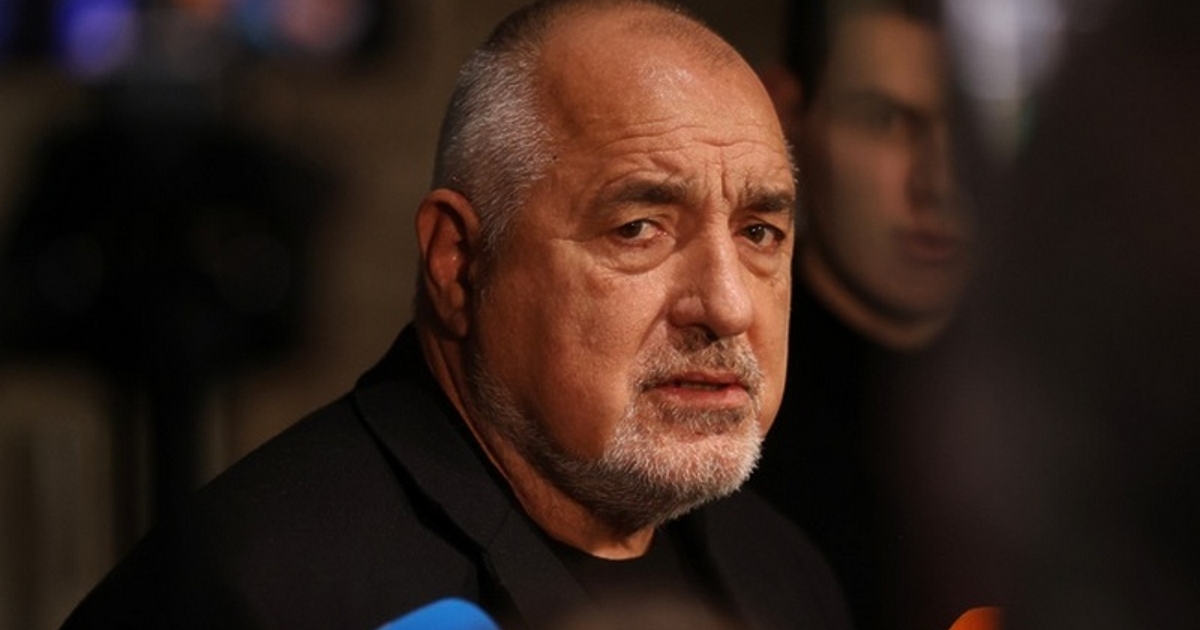 Да не ми бяха ритали вратата.Така лидерът на ГЕРБ Бойко Борисов