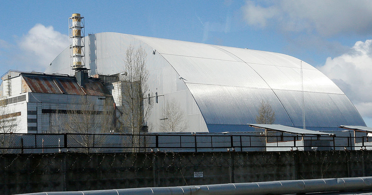 Украинският президент Володимир Зеленски заяви, че саркофагът, изграден над останките