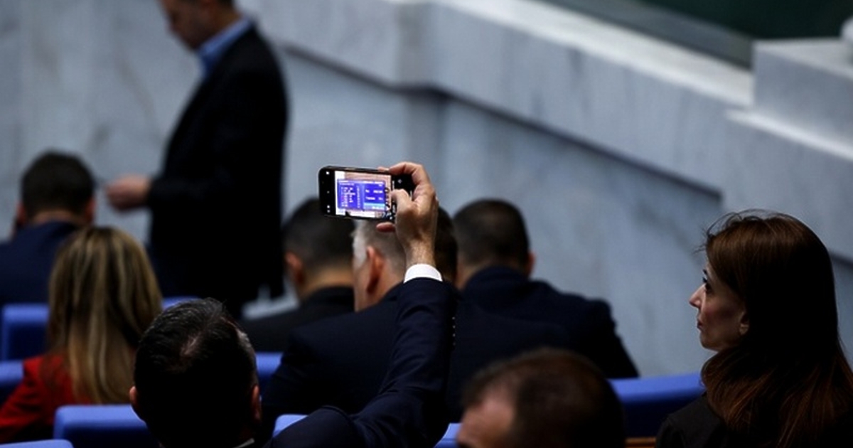 Народното събрание прие процедурни правила за избор на председател и