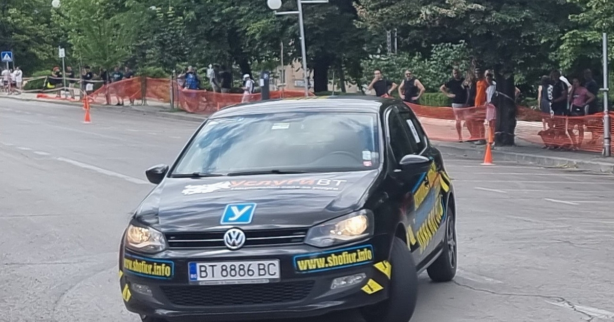 Учебните програми за шофьорите не отговарят на никакви критерии.Това заяви