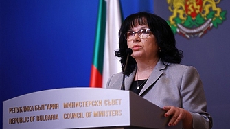 Министърът на финансите Теменужка Петкова заминава на работно посещение в