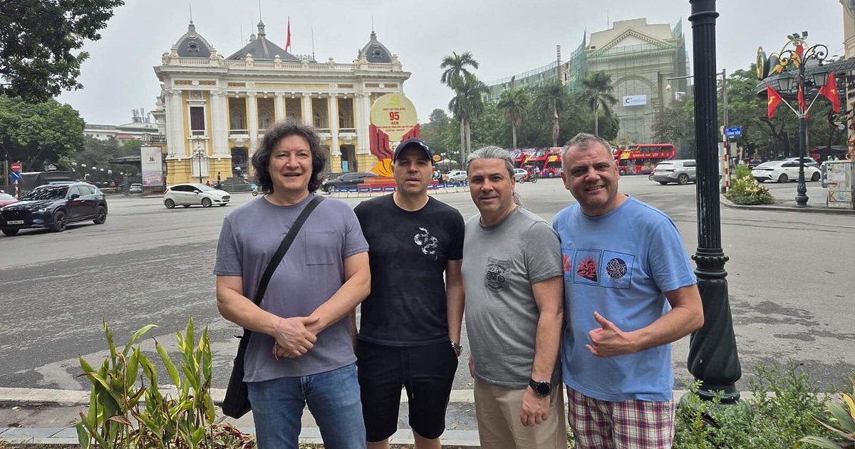 Рокаджиите от Б.Т.Р. ще превземат летните сцени в 10 града