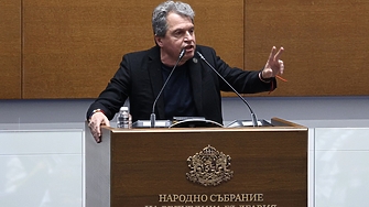 С лаладжии с постен житейски път обикновени некадърници чиито речеви