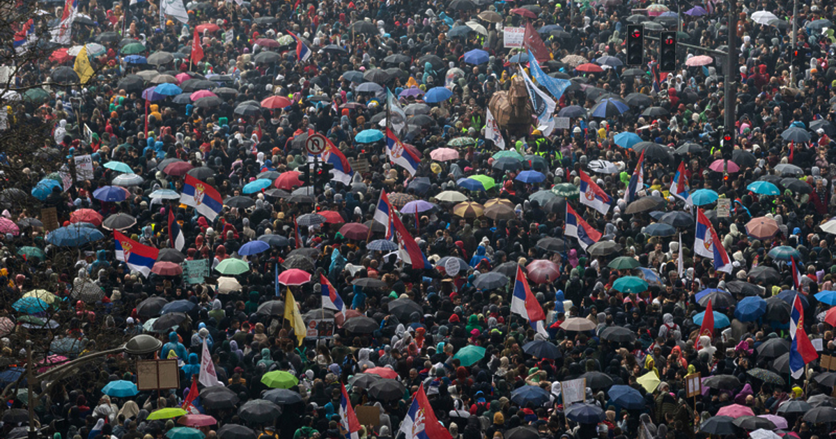 Цинизъм и амнезия. С тези думи президентът Румен Радев изля