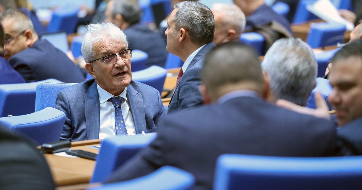 Няма риск да спрем да подкрепяме управлението. От Демокрация, права