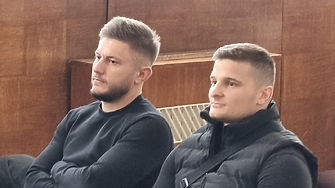 По осем месеца ефективни присъди  лишаване от свобода за нанасяне на тежка