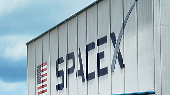 Мегаракетата Старшип на компанията Спейс Екс Space X на Илон