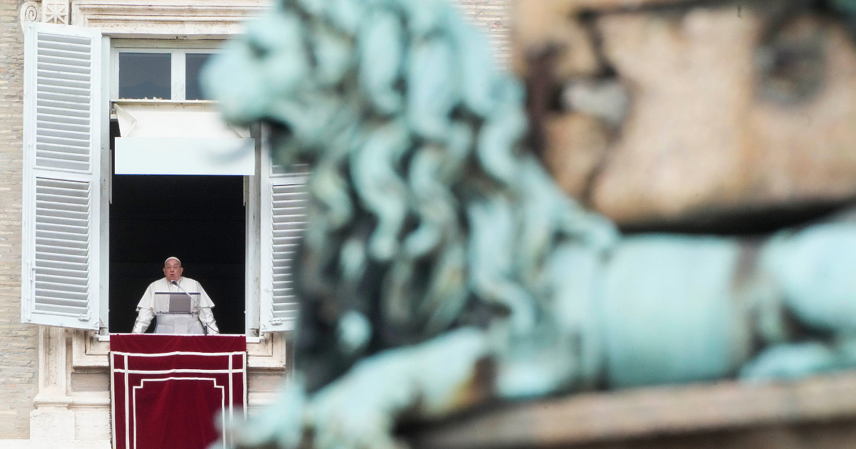 Папа Франциск е получил окуражаващи новини от лекарите си, че