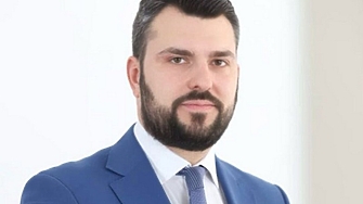 Докато няма установен мир в Украйна включването на български военни